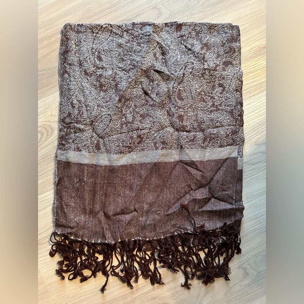 Scarf Women’s Paisley Brown/Cream Fringe NEW Career Shawl Everyday FLAWED